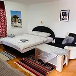 Kira Apartment *