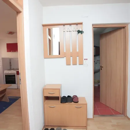 Kira Apartamento *